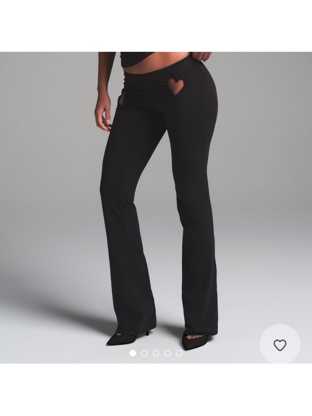 Skims heart cut out flare legging - Picture 2 of 7